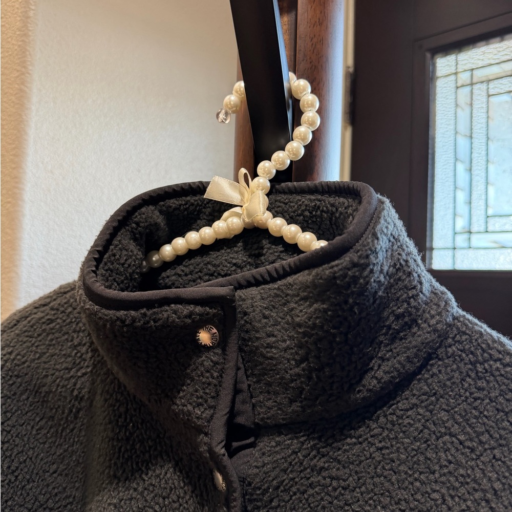 The North Face Women’s Charcoal Fleece Jacket - Picture 4 of 9